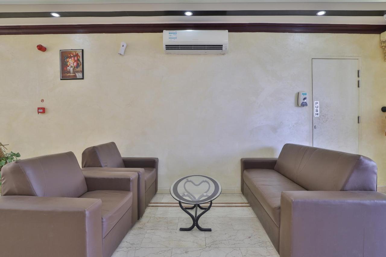 Oyo 366 Waves Hotel Ajman Exterior foto